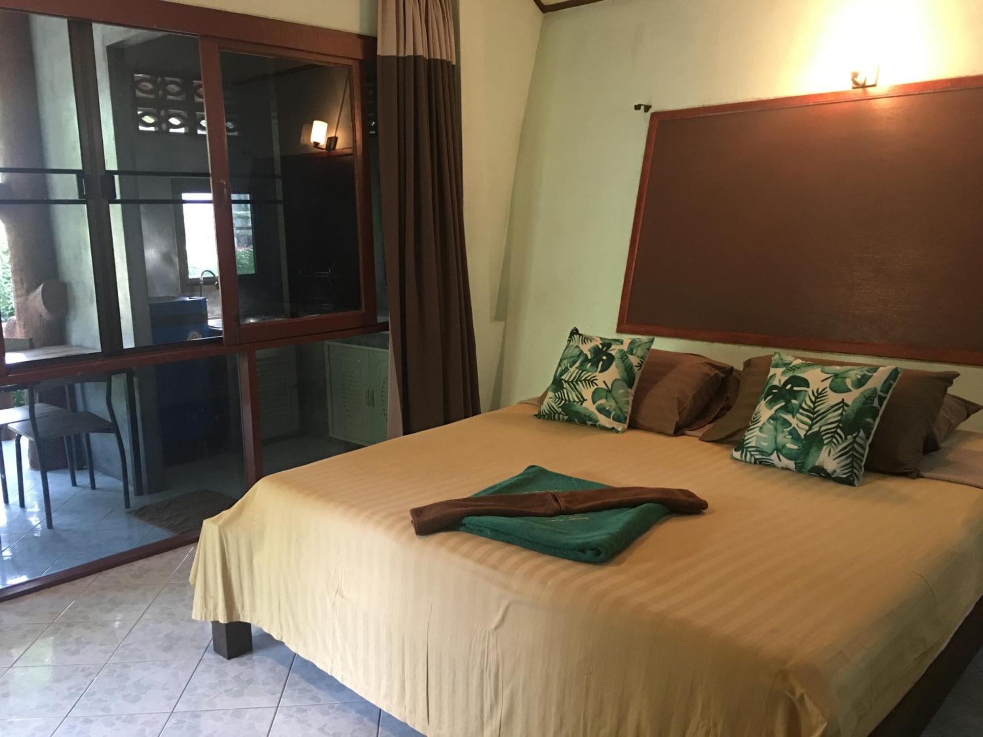 Poseidon Resort Koh Tao Exteriör bild